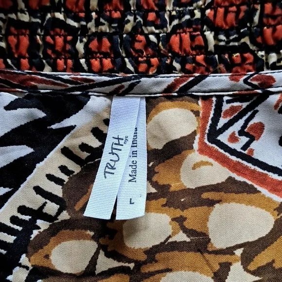 Truth NYC Crop Top for Women V-Neckline Bohemian Print Size Large - Picture 5 of 15